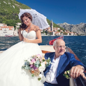 Свадьба в Черногории, Перст